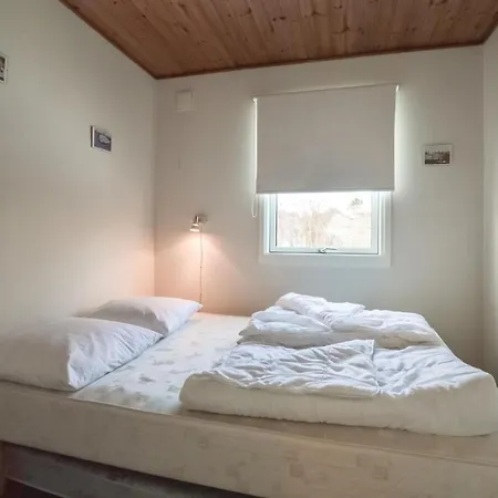 Three-bedroom Holiday In *